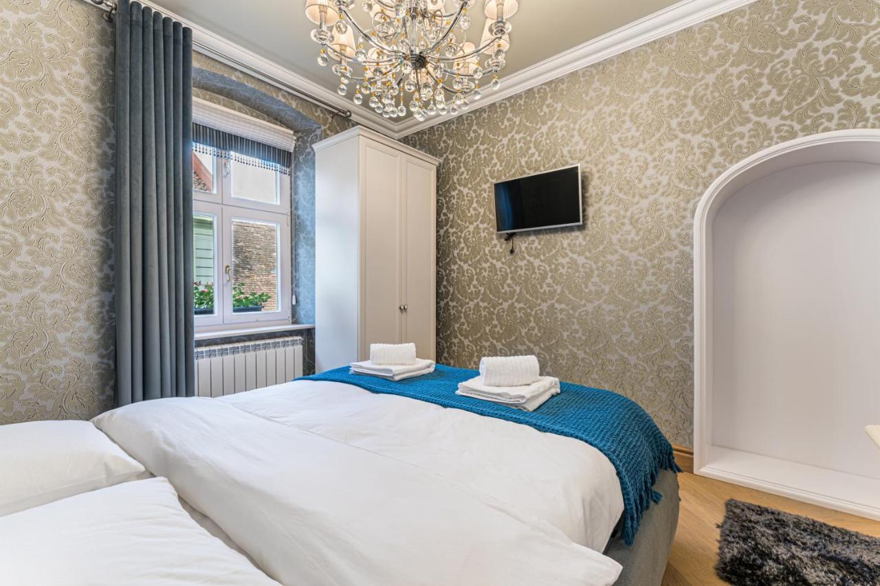 Krone Apartment Braşov Eksteriør bilde