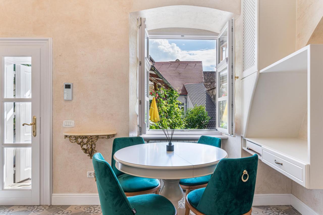 Krone Apartment Braşov Eksteriør bilde