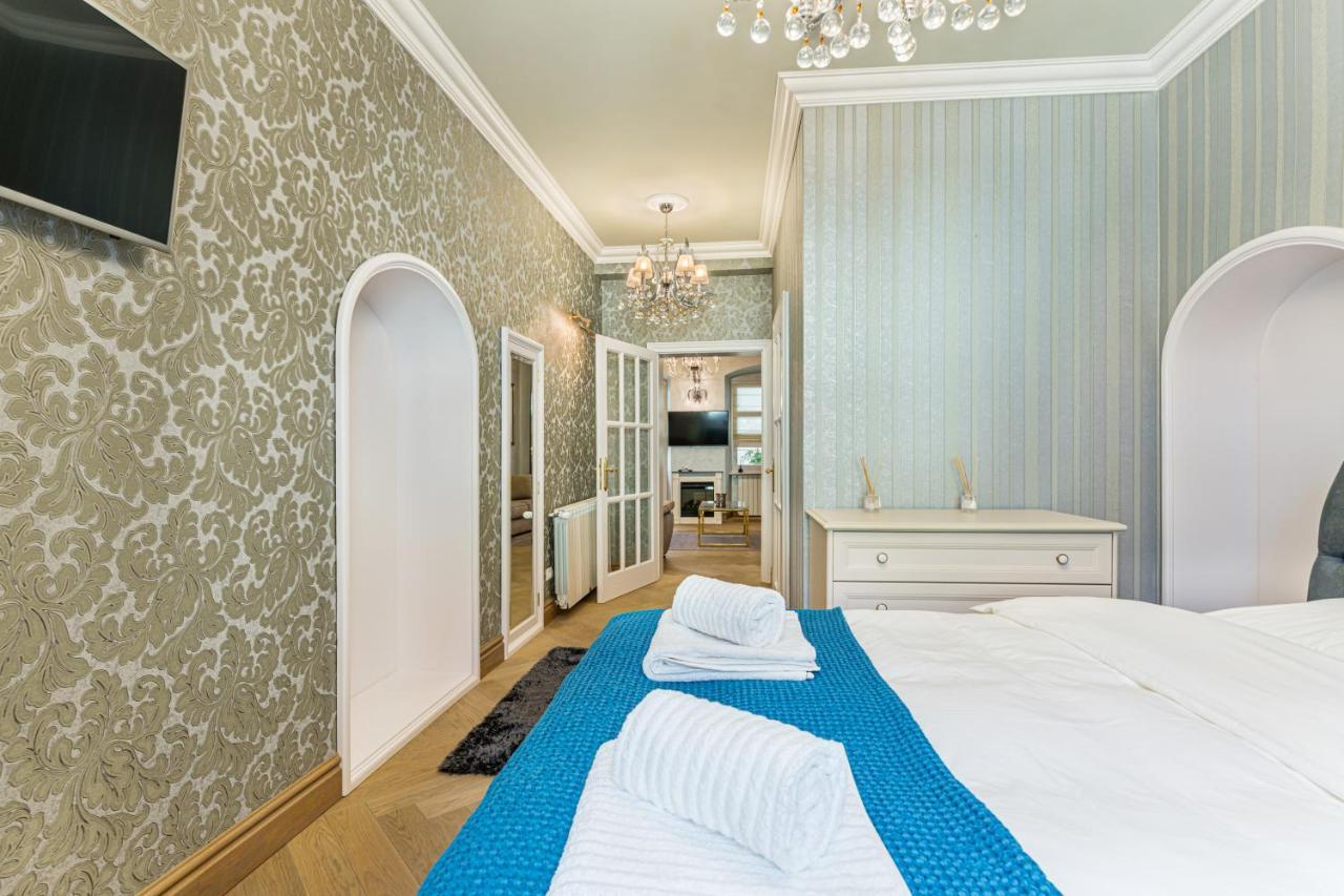 Krone Apartment Braşov Eksteriør bilde