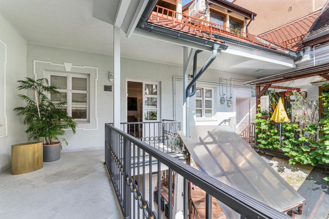 Krone Apartment Braşov Eksteriør bilde